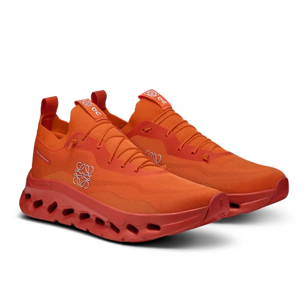 NWT On x Loewe Cloudtilt Orange Sneakers